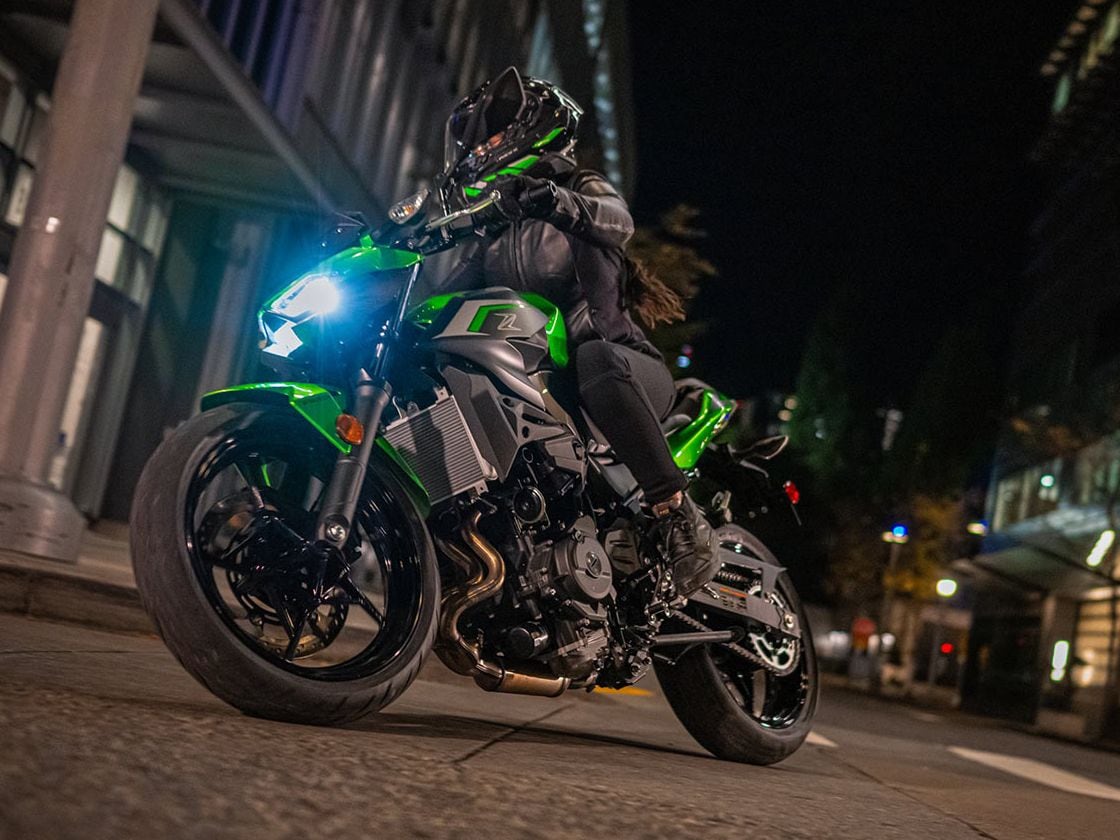 Kawasakis Smallest Z Naked Bike Grows To The Z Motorcyclist