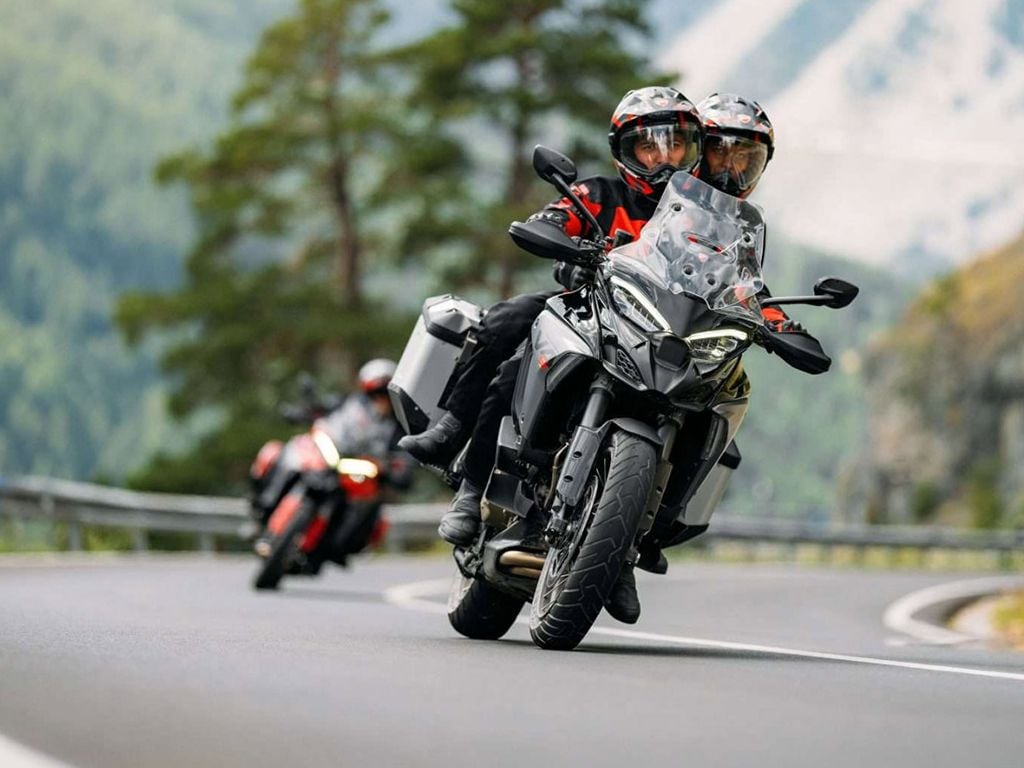 7 Best Motorcycles for Taller Riders | Motorcyclist
