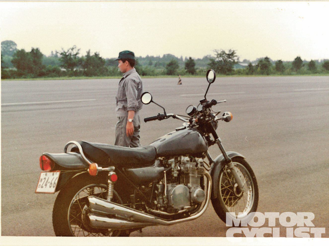 Kawasaki Z1 | New York Steak | Cook's Corner | Motorcyclist