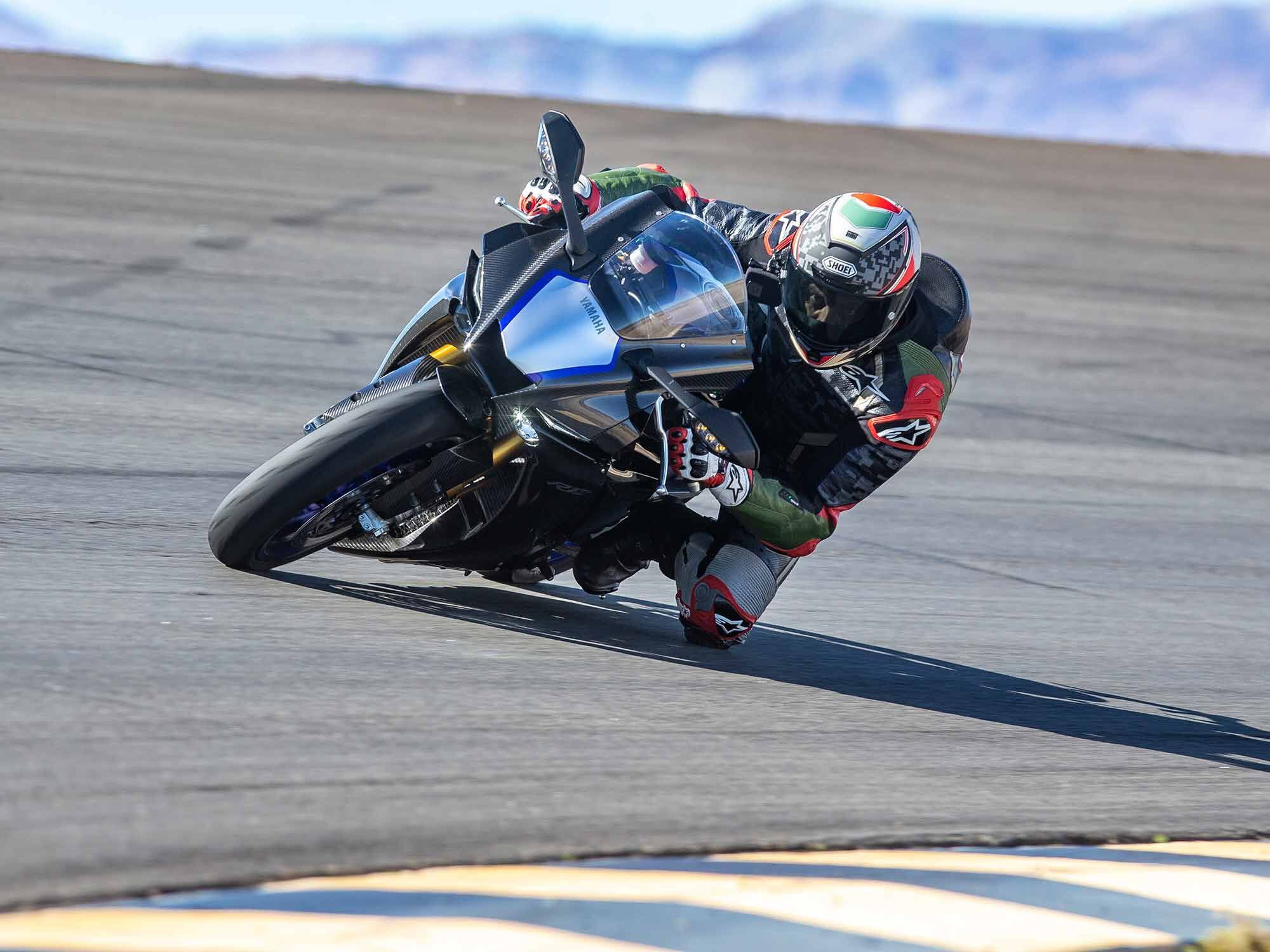 Yamaha’s YZF-R1M is a hoot to ride, especially at the racetrack where its advanced rider aids and 165 hp I4 engine make for the ultimate play date.