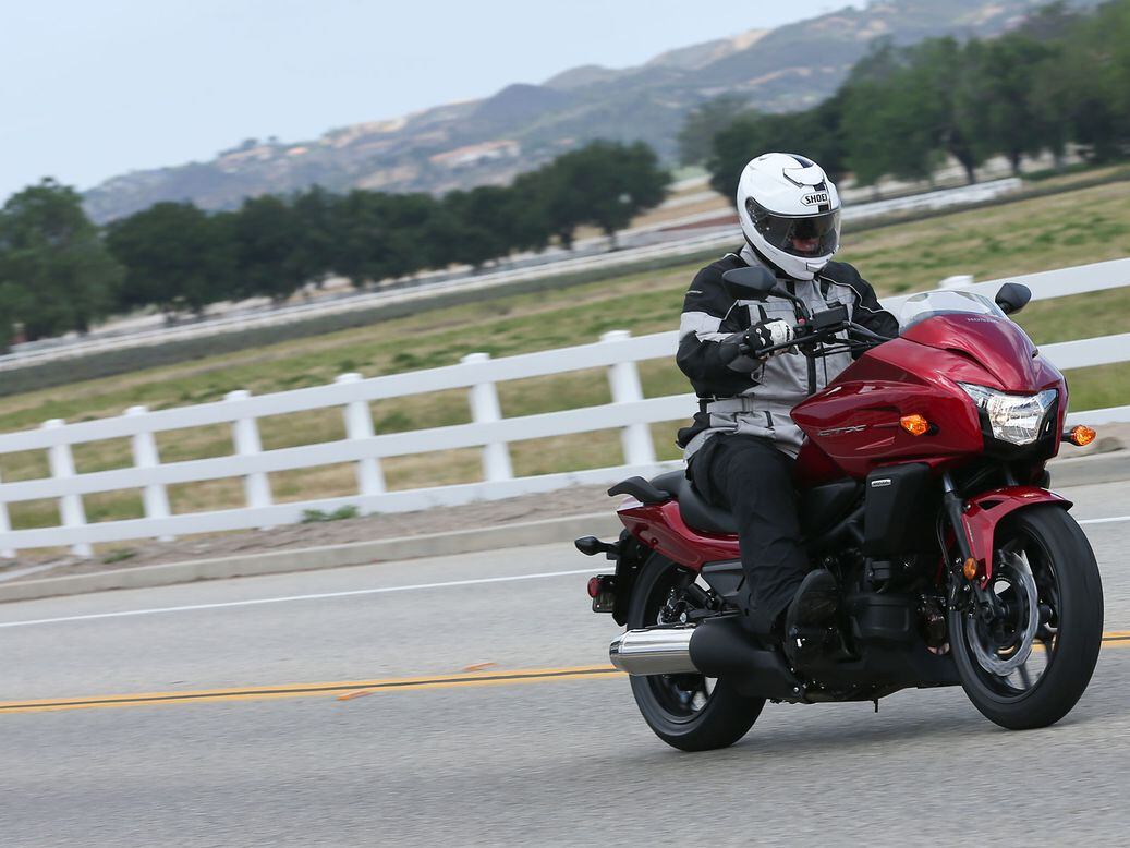 2014 Honda CTX | First Ride | Motorcyclist