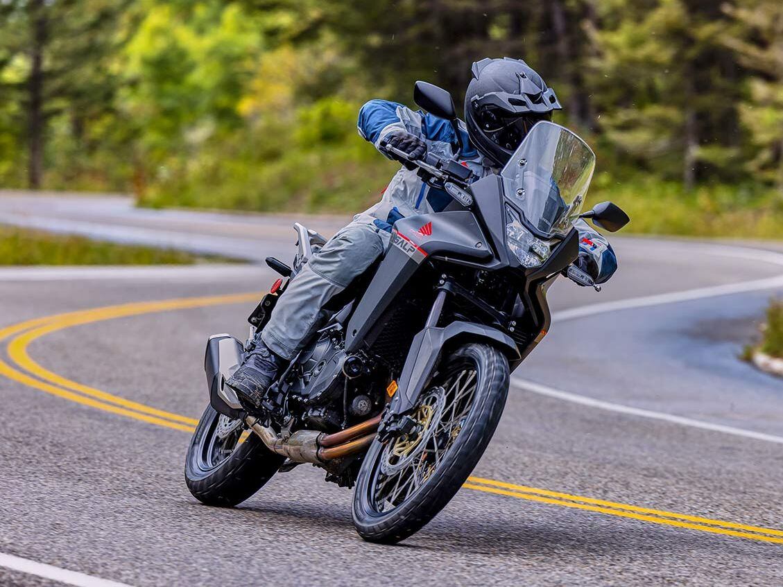 ホンダ サービスマニュアル CB50 TL50 XE50 XL50等 ホンダ HONDA サービスマニュアル CB50 XE50 XE75 XL80 TL50 DVD・書籍