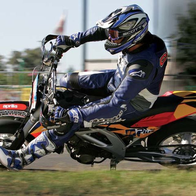 First Ride: 2007 Aprilia SXV Motorcyclist