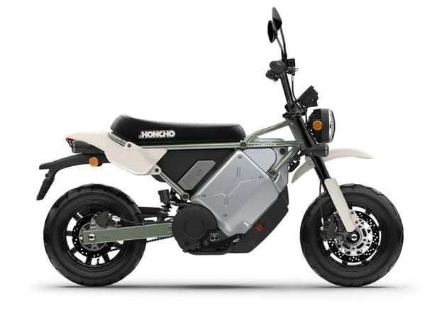 P-40 Ninja! | Featured Letter | Motorcyclist