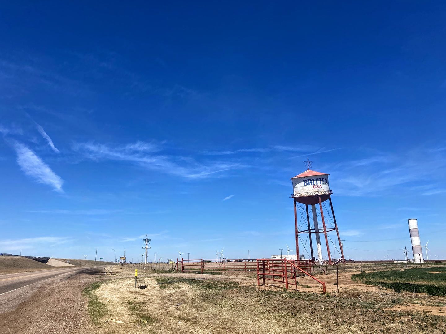 When people pull over, they spend money: the Leaning Tower of Britten, in Groom, Texas.