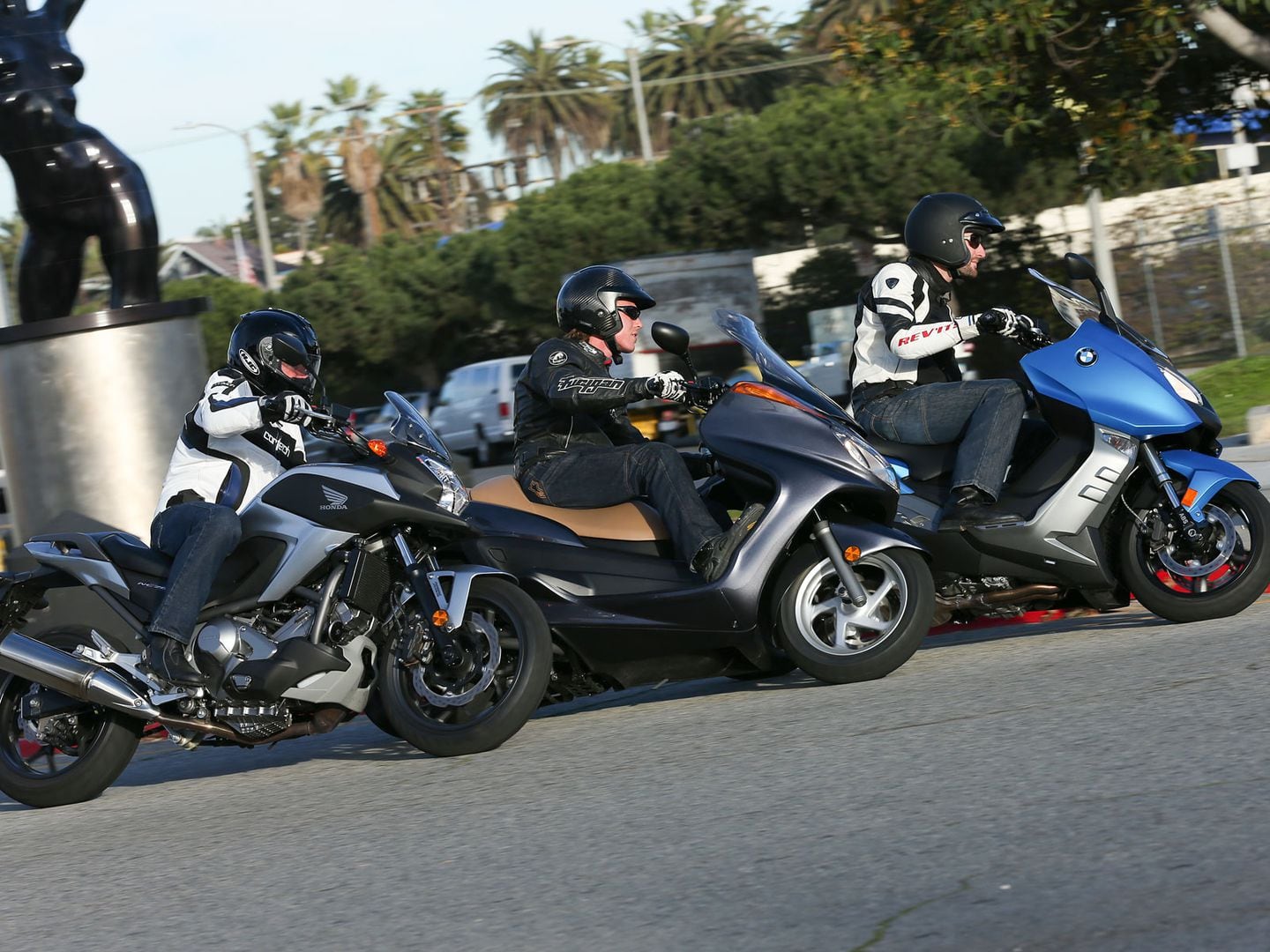 BMW C600 Sport vs. Honda NC700X DCT vs. Yamaha Majesty | Motorcyclist