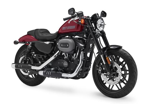 Harley-Davidson Uveils Its Newest Sportster For 2016, The Dark