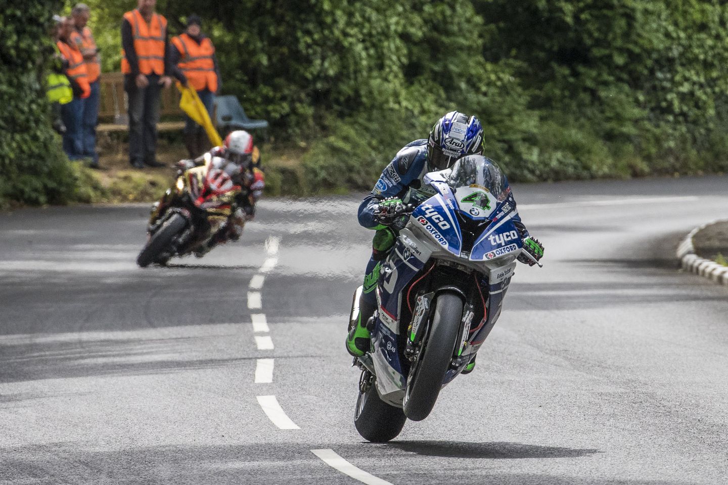 Michael Dunlop vence a principal corrida do TT da Ilha de Man 2017