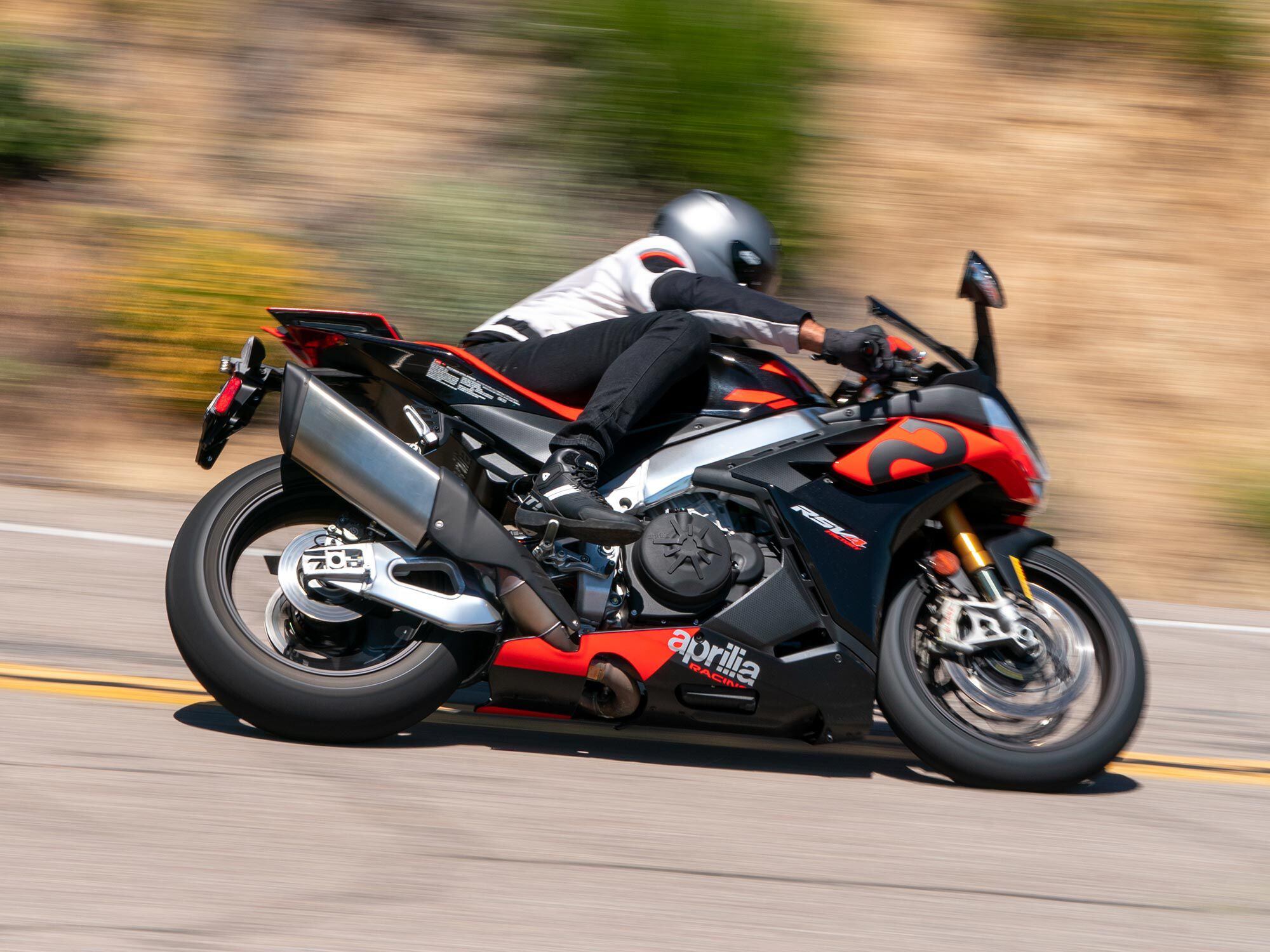 We continue to be impressed with the RSV4’s above average agility despite its 439-pound curb weight.