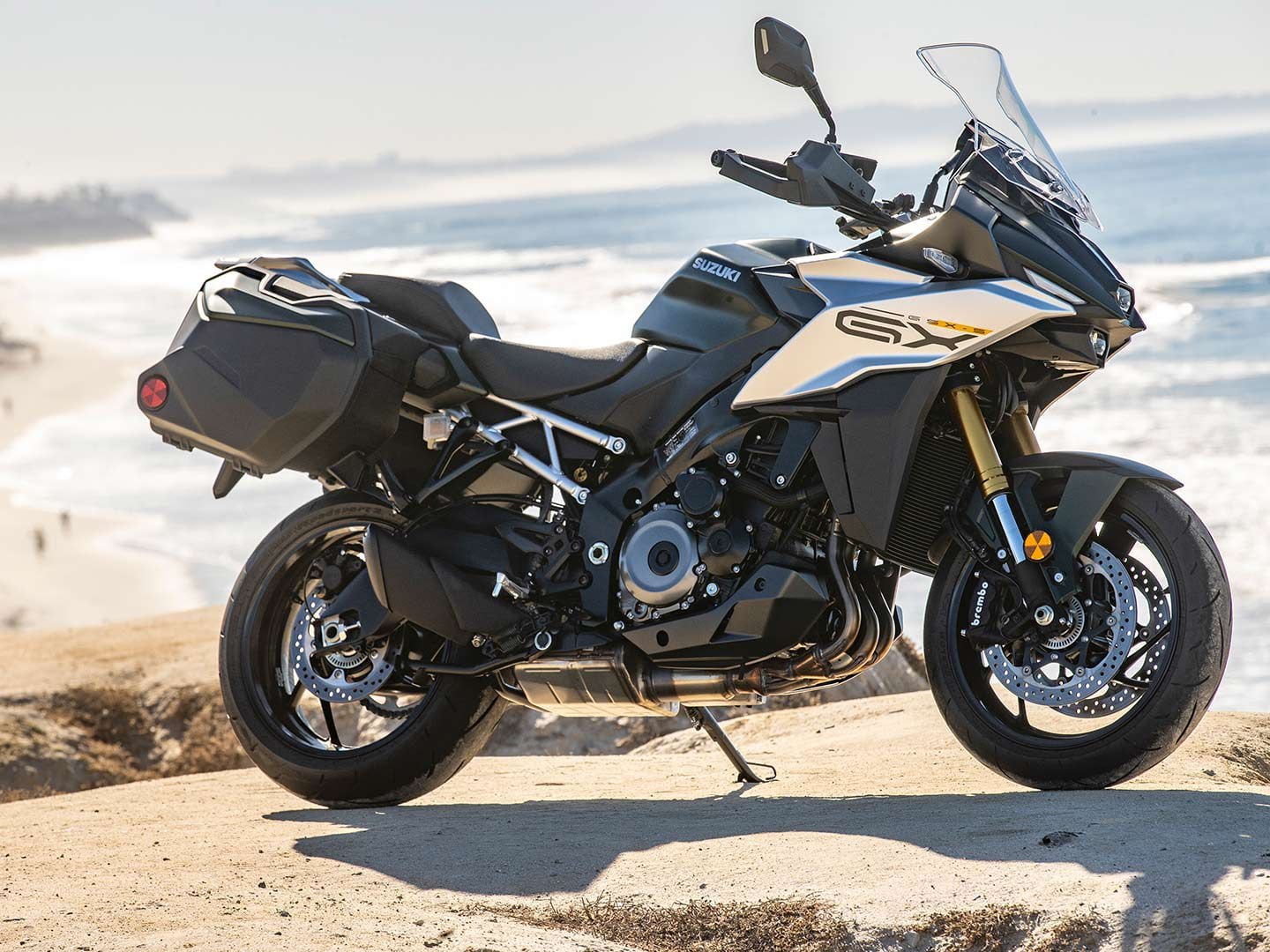 2025 Suzuki GSX-S1000GX+ MC Commute | Motorcyclist