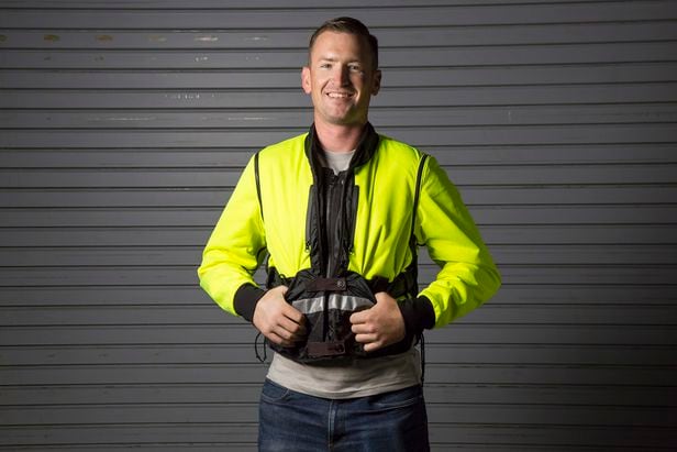 Vanson Streamliner Jacket Liner Review | Motorcyclist