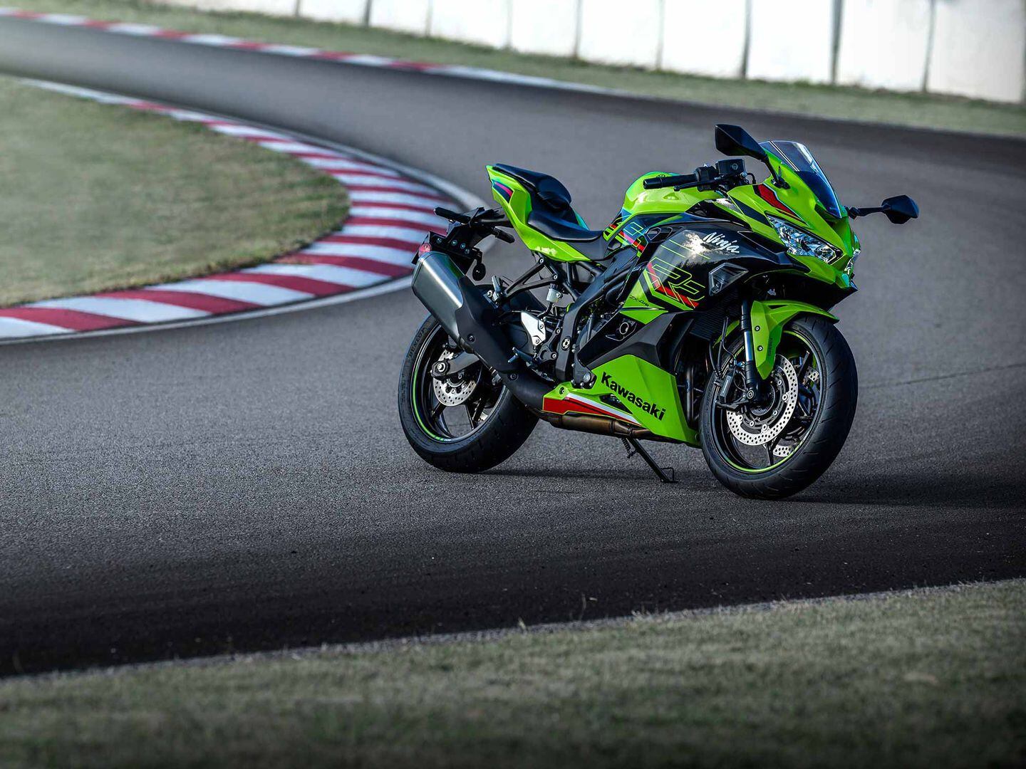 2023 Kawasaki Ninja ZX-4RR KRT Edition Preview | Motorcyclist