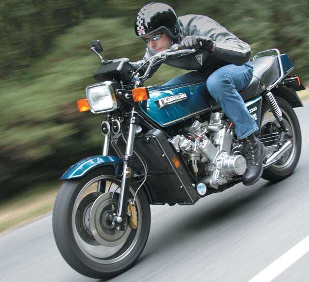 Home built Kawasaki 2300cc V-12 motorcycle | Feature Review