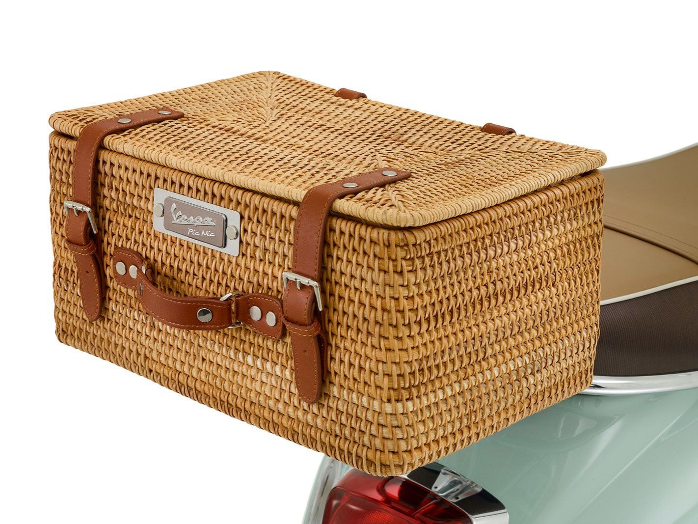 If your invitation says BYOB (Bring Your Own Basket), Pic Nic has you covered with a standard woven picnic basket.
