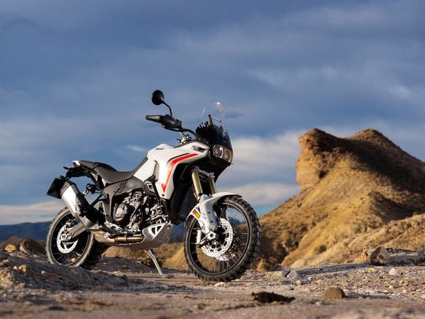 2004 Honda RC51 | Motorcyclist
