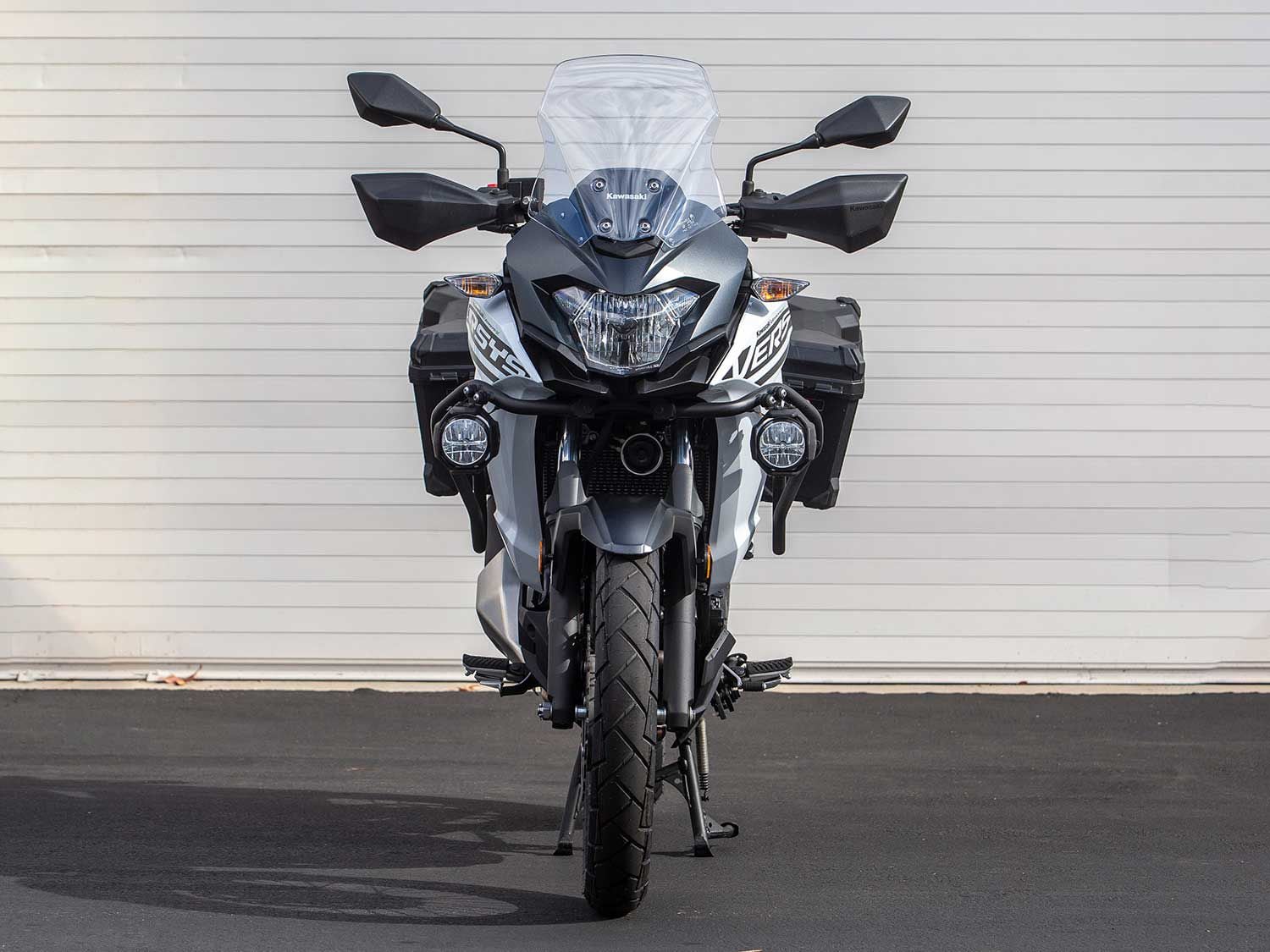 The Kawasaki Versys-X 300 packs the punch of big-bike rugged aesthetics and capability, but in a lightweight and approachable package.