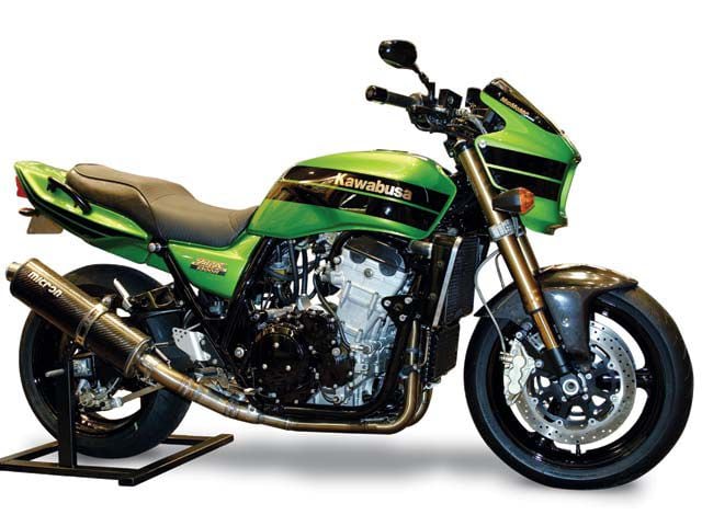 Kawasaki ZRX1200R | Custom Kawasaki Hayabusa Hybrid | Motorcyclist