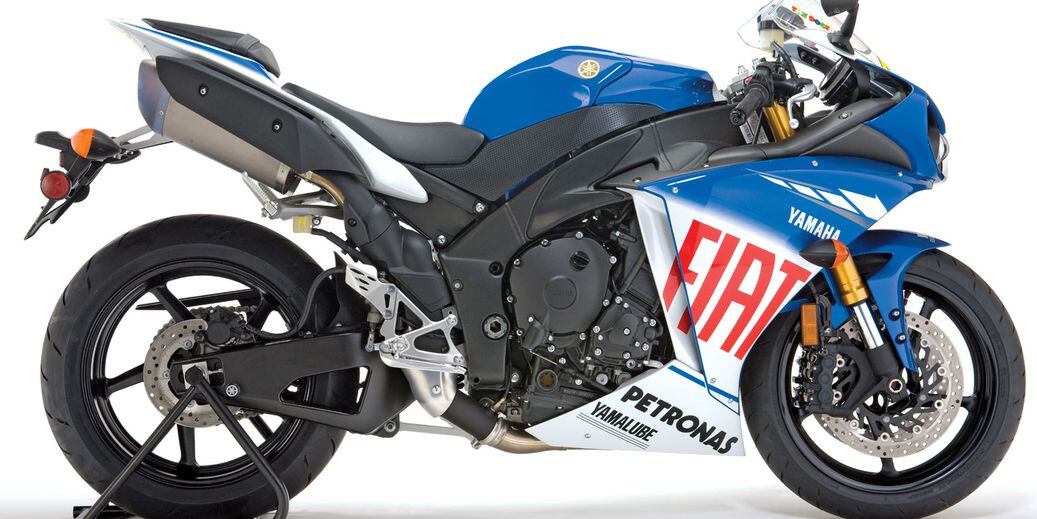 Yamaha YZF-R1 LE - The 12 Bikes Of XXXMAS | Motorcyclist
