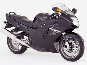 Honda CBR1100XX Super Blackbird ’97 to KXFFUSYQ37LN6D3J3RRLNNYAXA.jpg