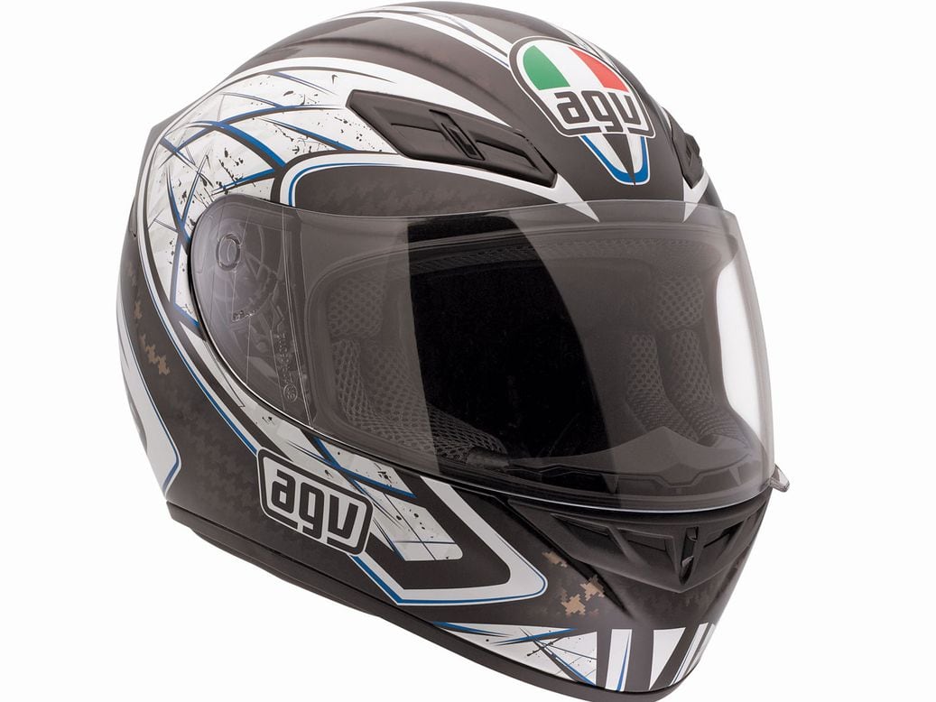 AGV K4 Evo Helmet WORDS: Zack Courts PHOTO: AGV | Motorcyclist