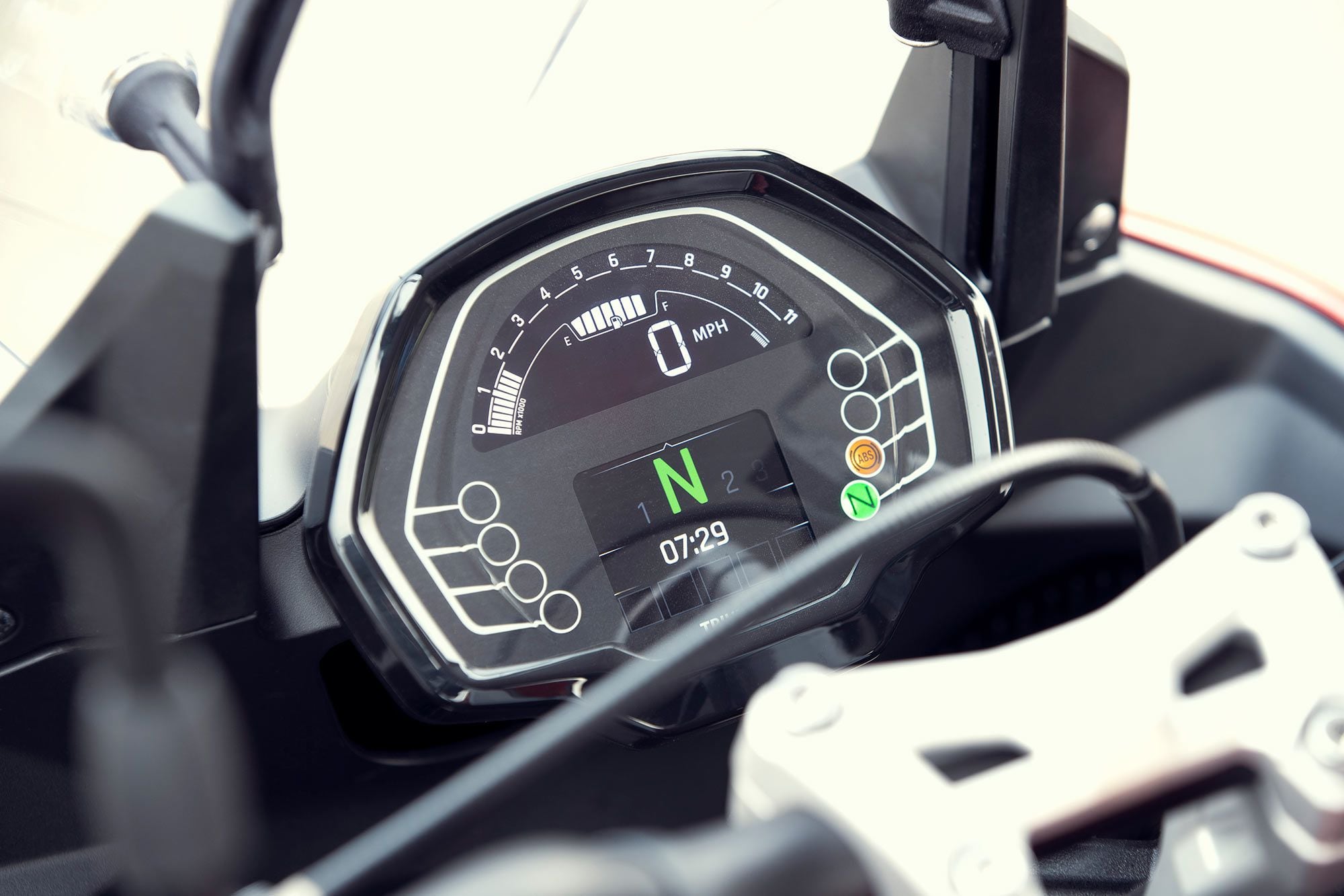 A small TFT screen integrated in a white-on-black LCD display is designed to work with the My Triumph accessory to provide turn-by-turn navigation, phone connectivity, and GoPro control.