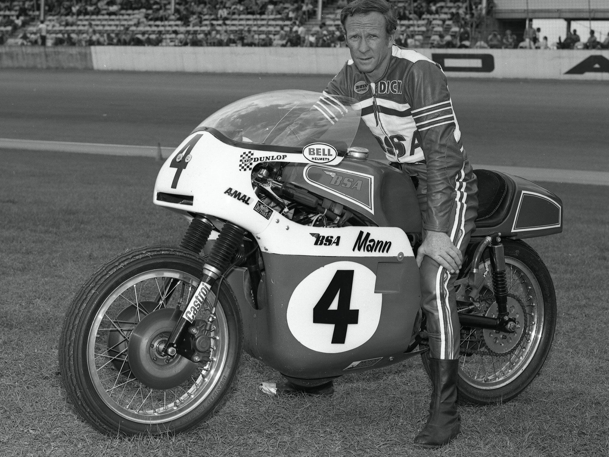 Photo Vintage - Dick Mann Triumph AMA 1973 - Course Moto Ancienne (Neuf)