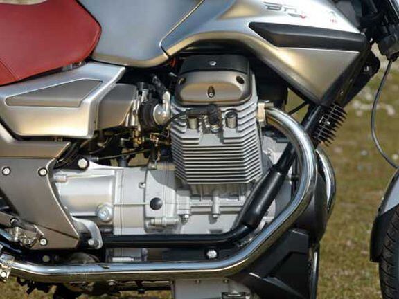 Moto Guzzi Breva V750 Motorcycle | First Ride & Review | Motorcyclist