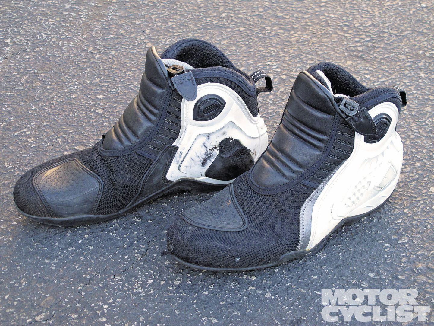 Dainese Dyno Riding Shoes | MC Tested | Motorcyclist