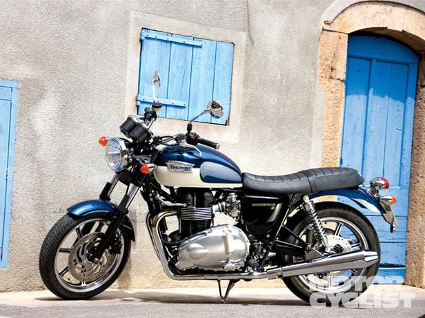 2009 Triumph Bonneville SE | Motorcyclist