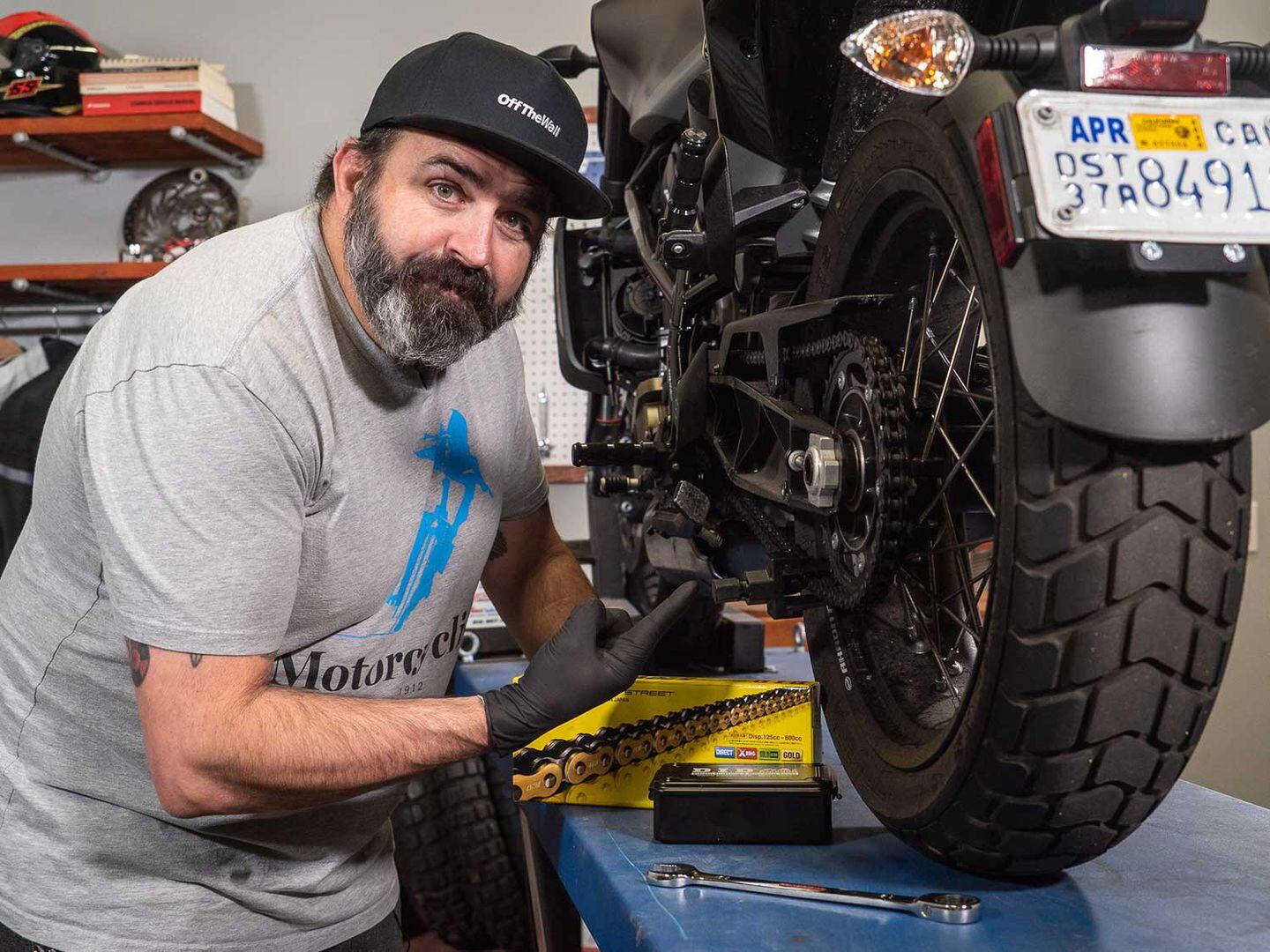 How To Use A Motorcycle Chain Tool Motorcyclist