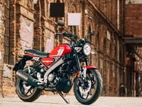 Yamaha XSR125 First Look Previewv
