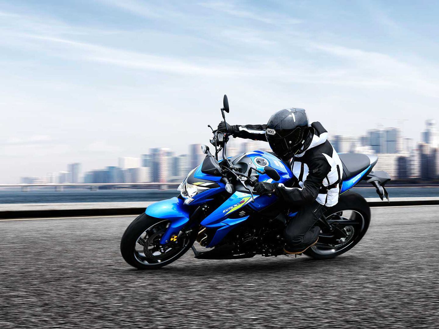 Suzuki Gsx S1000 And Gsx S1000f First Look Preview Motorcyclist