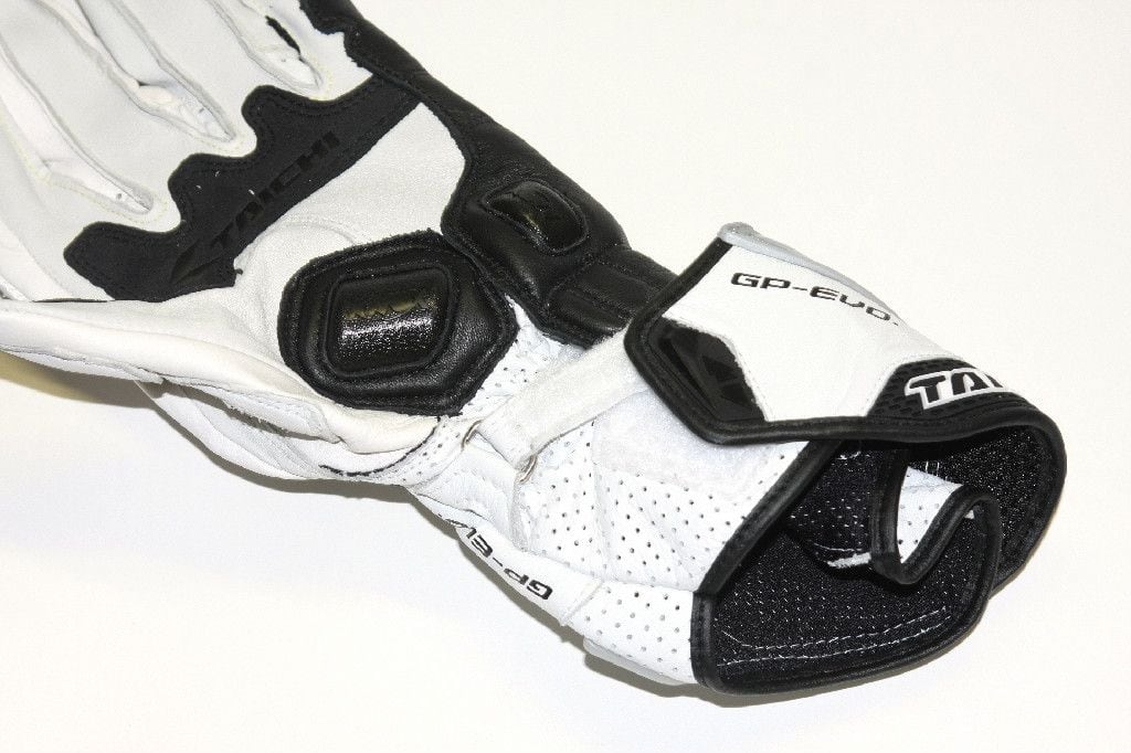RS Taichi GP-EVO Gloves | Motorcyclist