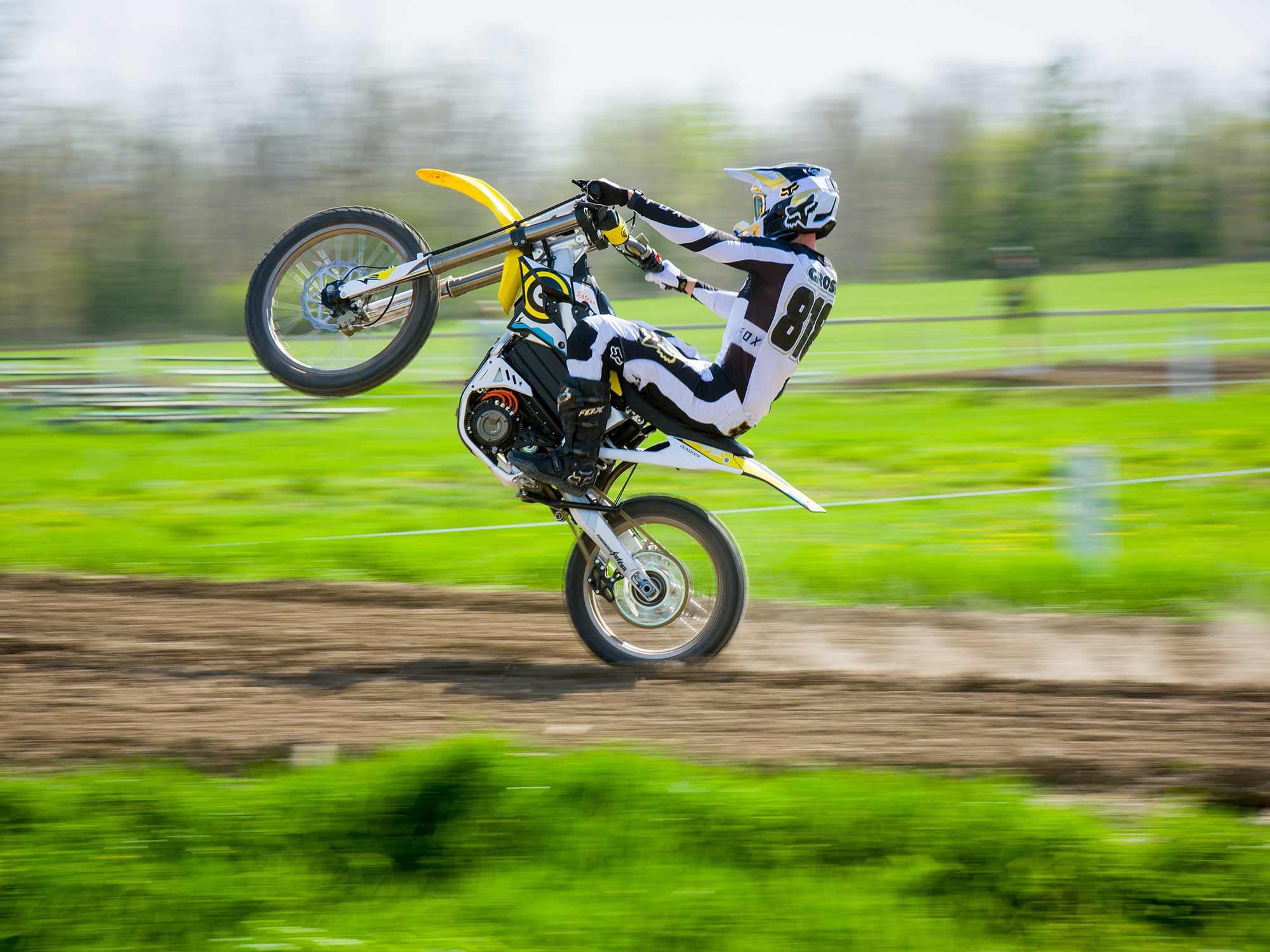 At 280 pounds, the Storm Bee F isn’t the lightest electric dirt bike around but plenty of torque is available.