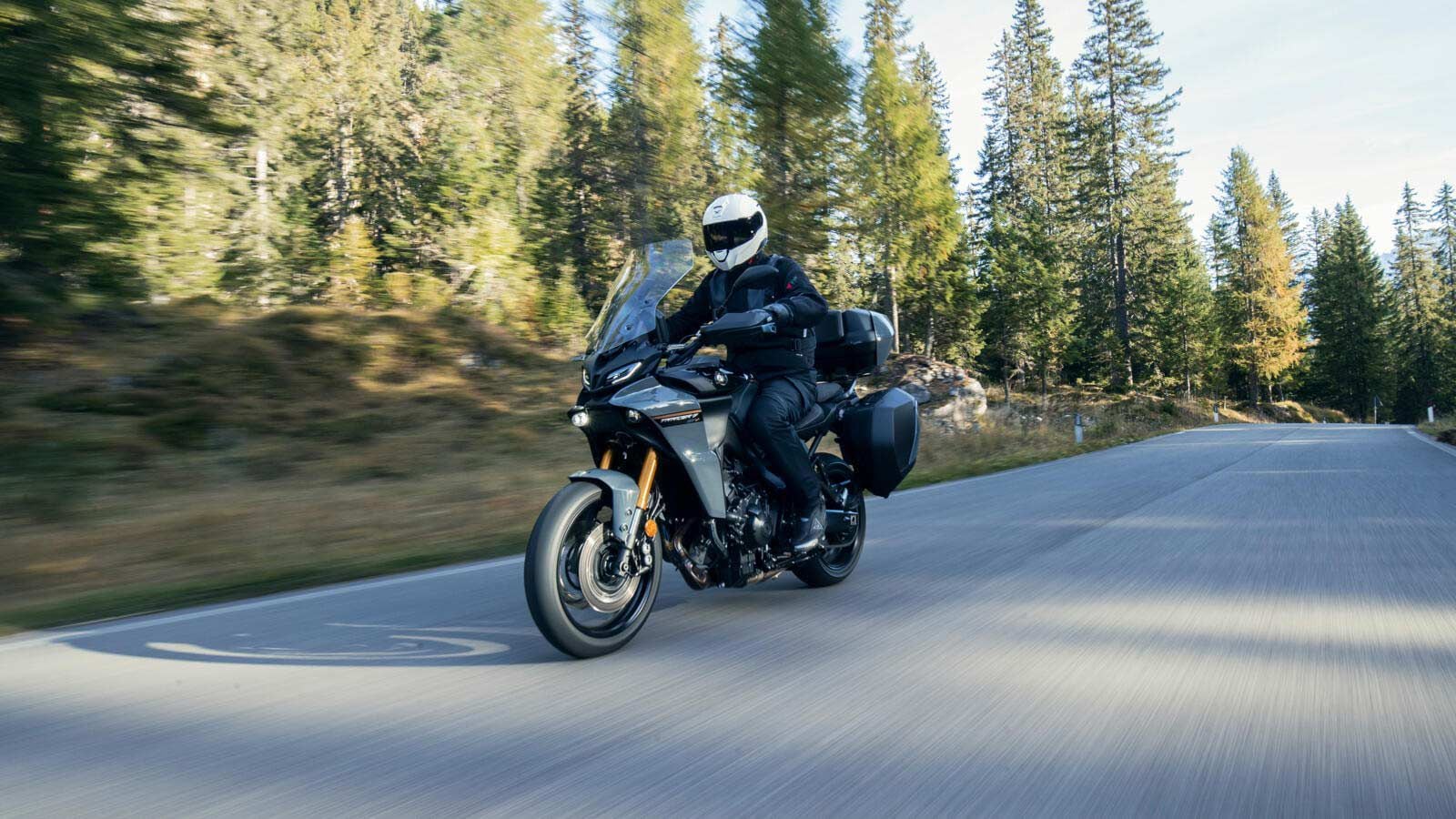 Yamaha’s new tech promise to make the Tracer 9 GT+ a safer machine.