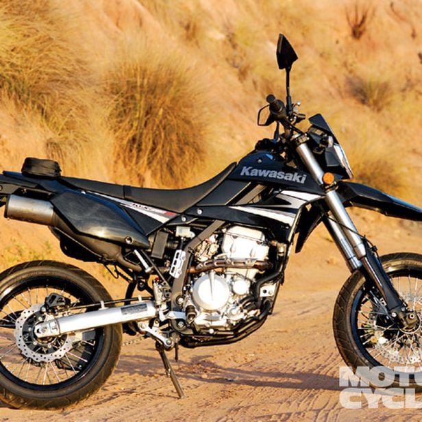 バイク klx250fi 2009 K2MB3C4IMI6HVVUFY5I6LJOA4I.jpg