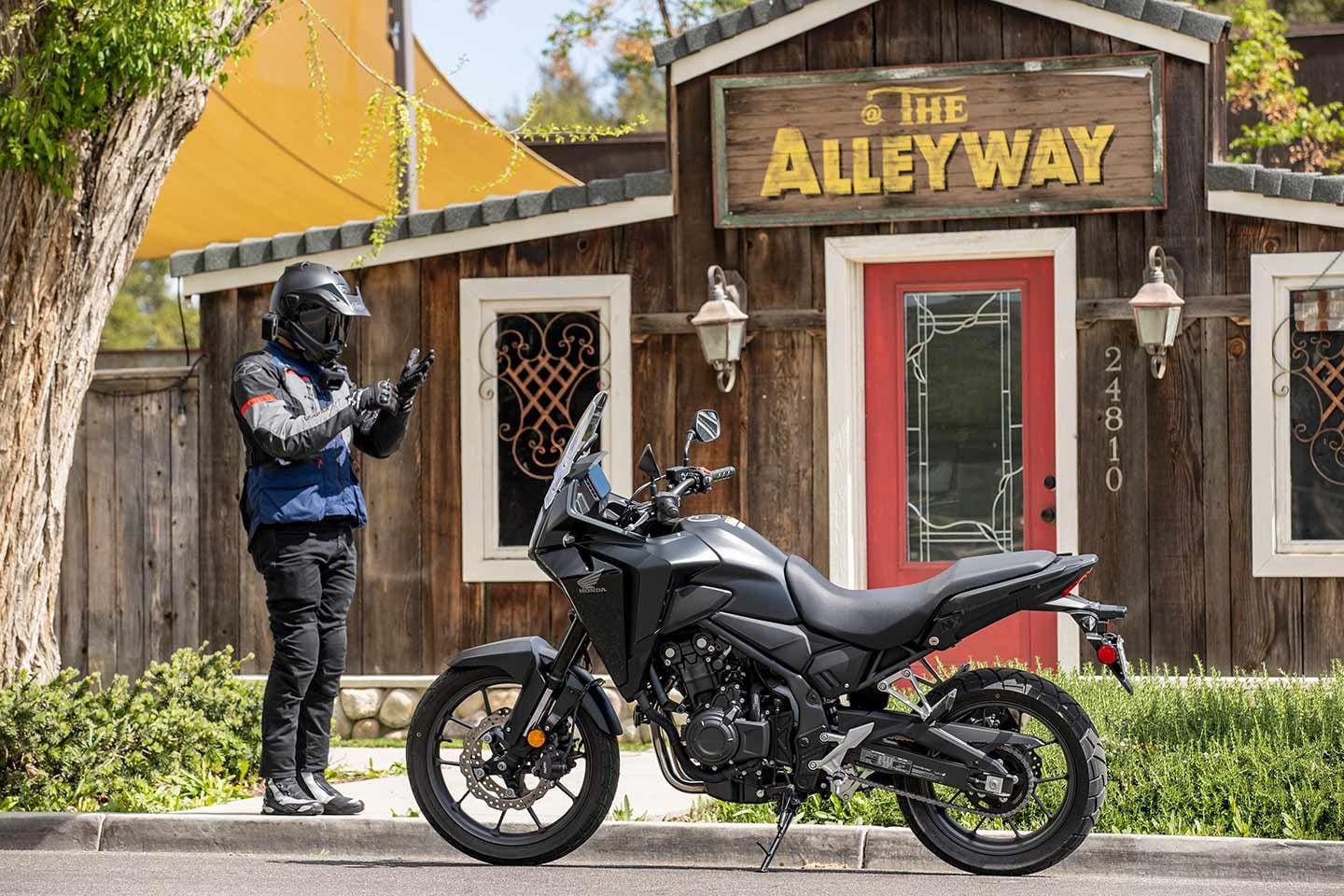 Honda's NX500 Is the Recipe for Affordable Daily Adventure