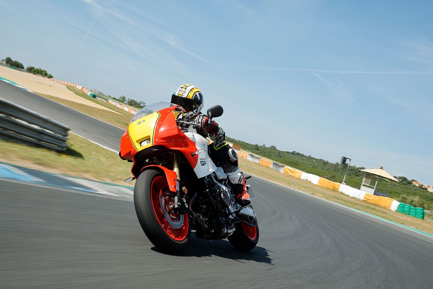 A new 5-inch TFT dash contrasts neatly with the old-school looks. New switch gear features a five-way joystick and unusual 