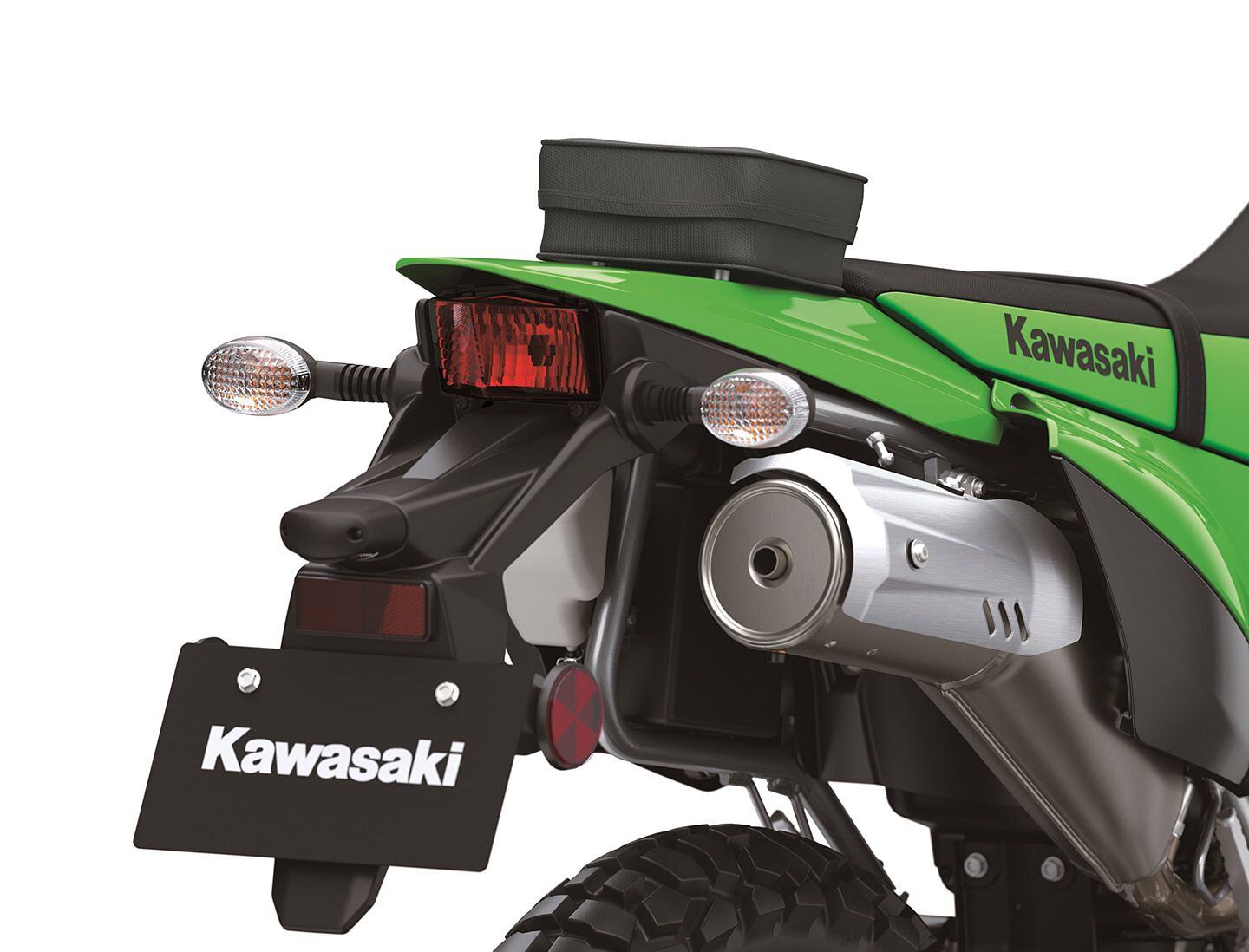 A tidy tail end of the KLX300 and SM is now pushed farther forward.