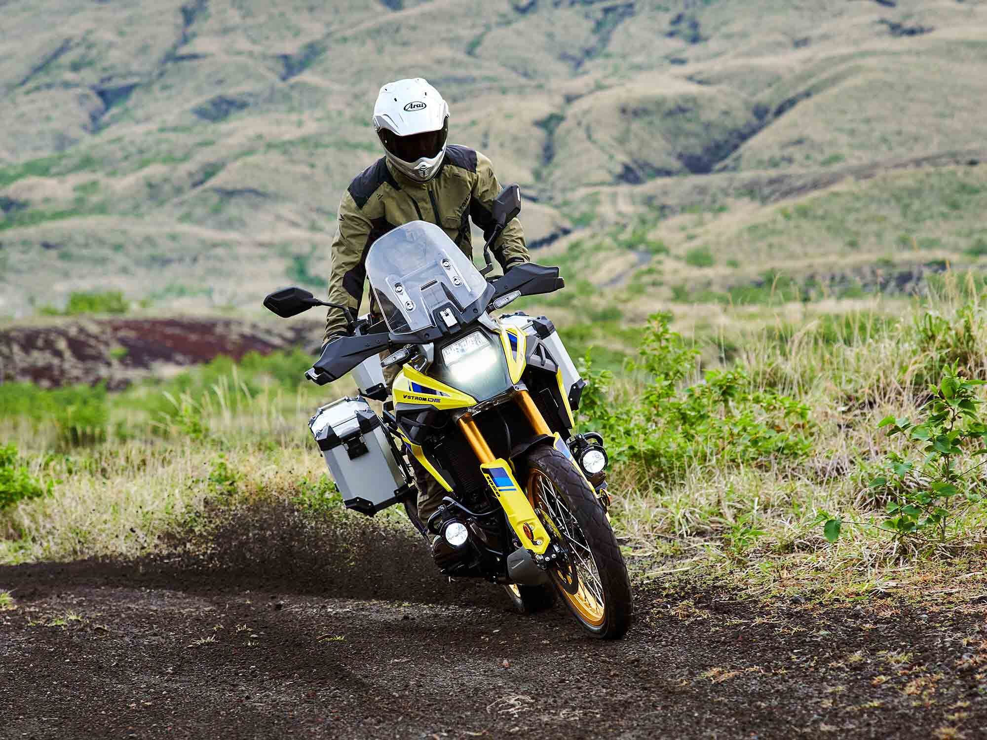 Turn off the rear ABS and switch to Gravel mode and get maximum off-road control.