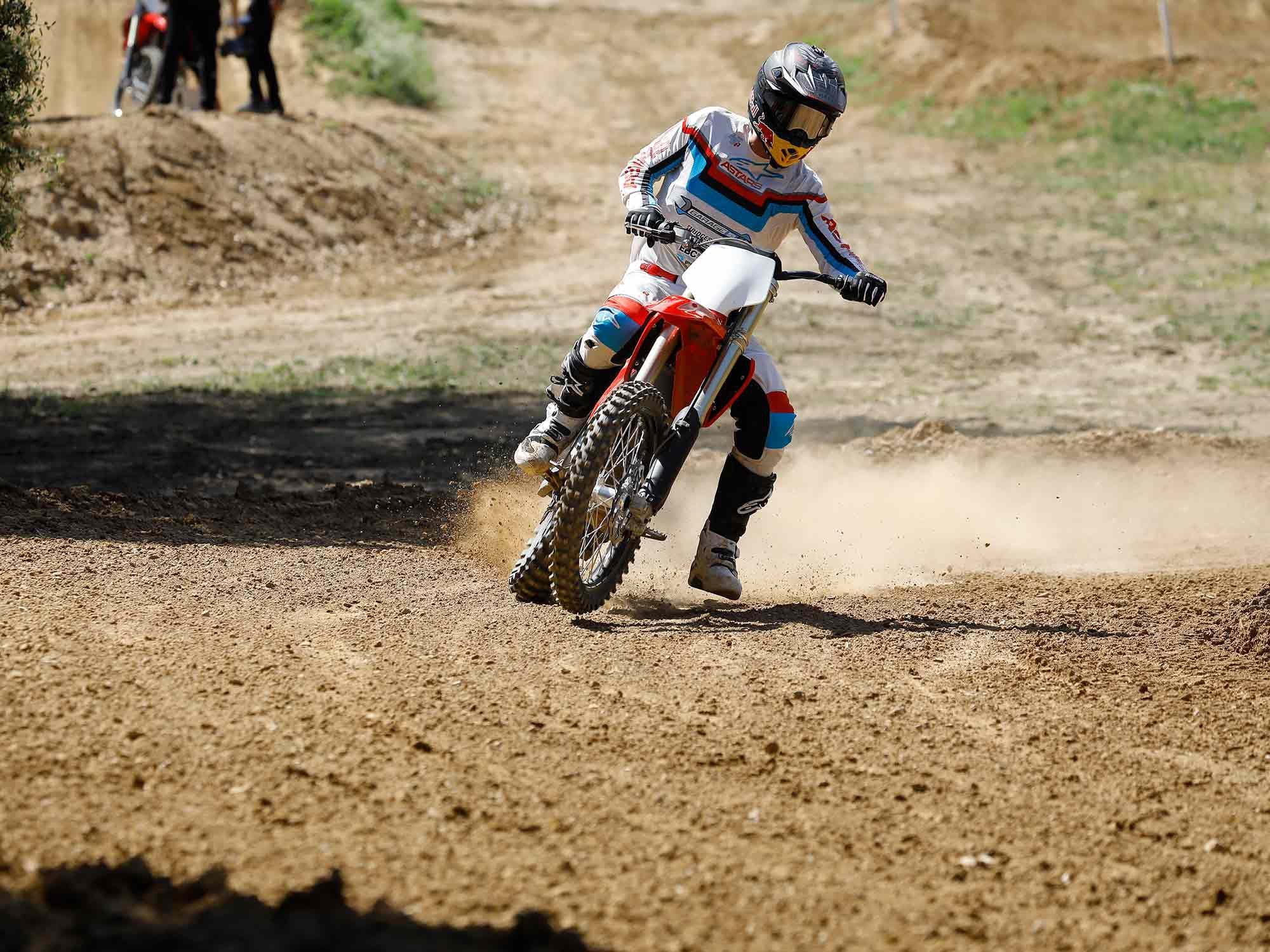 The sweeping left-hander at MX Golf has me thinking about the look of the Varg on 19s as a DTX-style flat-track bike.