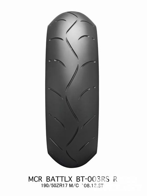 ブリヂストン「BATTLAX HYPERSPORT S22」 純正装着率の高さからも