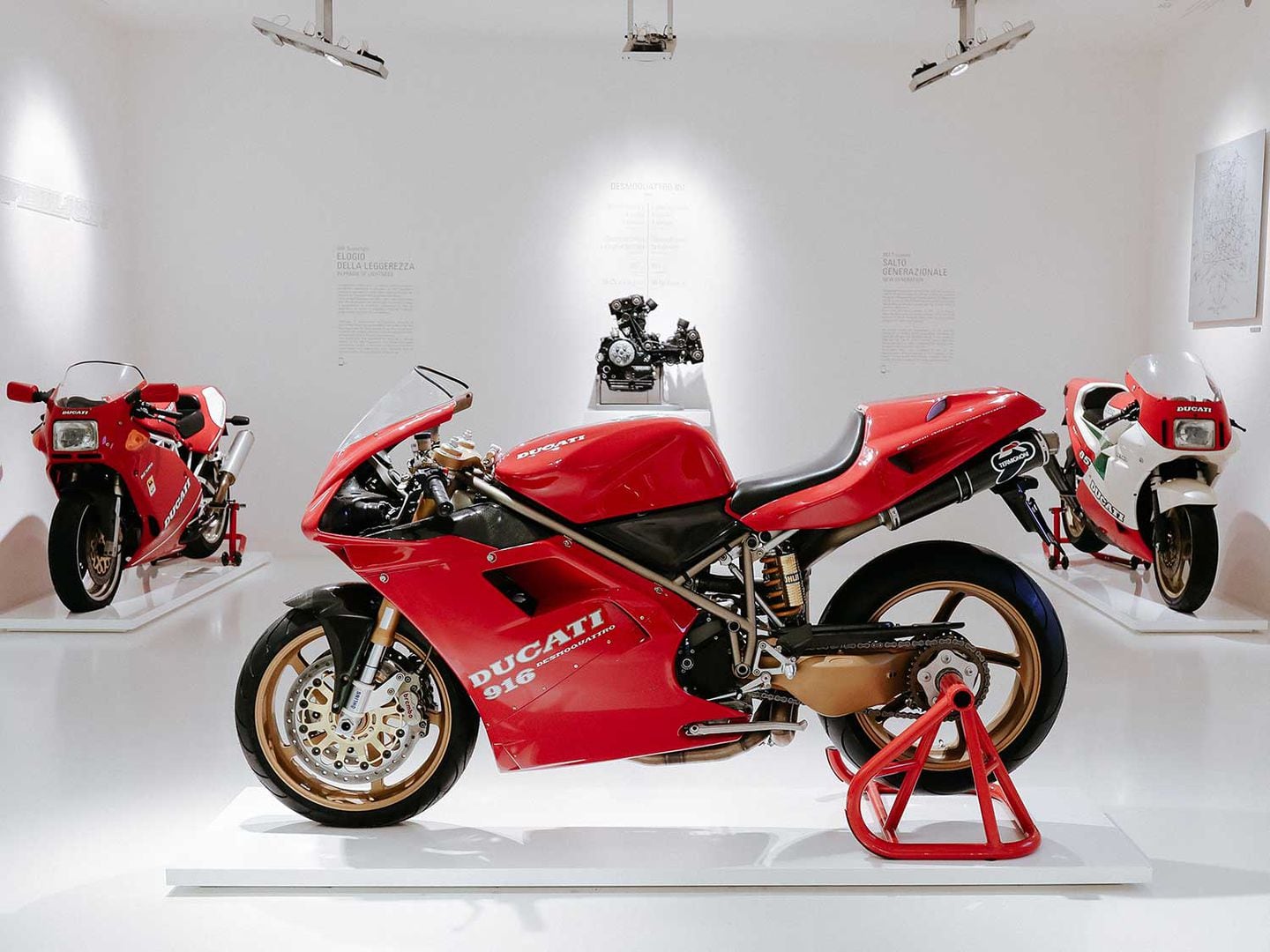 The Most Beautiful Bike - Massimo Tamburini's Ducati 916