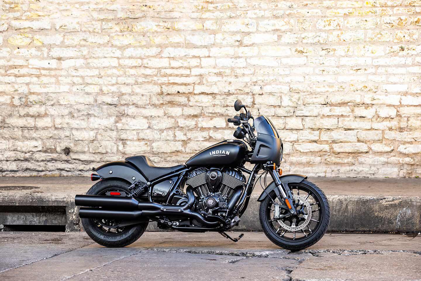 Fox shocks and a quarter fairing define the Sport Chief, but it’s hard to ignore the big Thunderstroke 116ci engine.