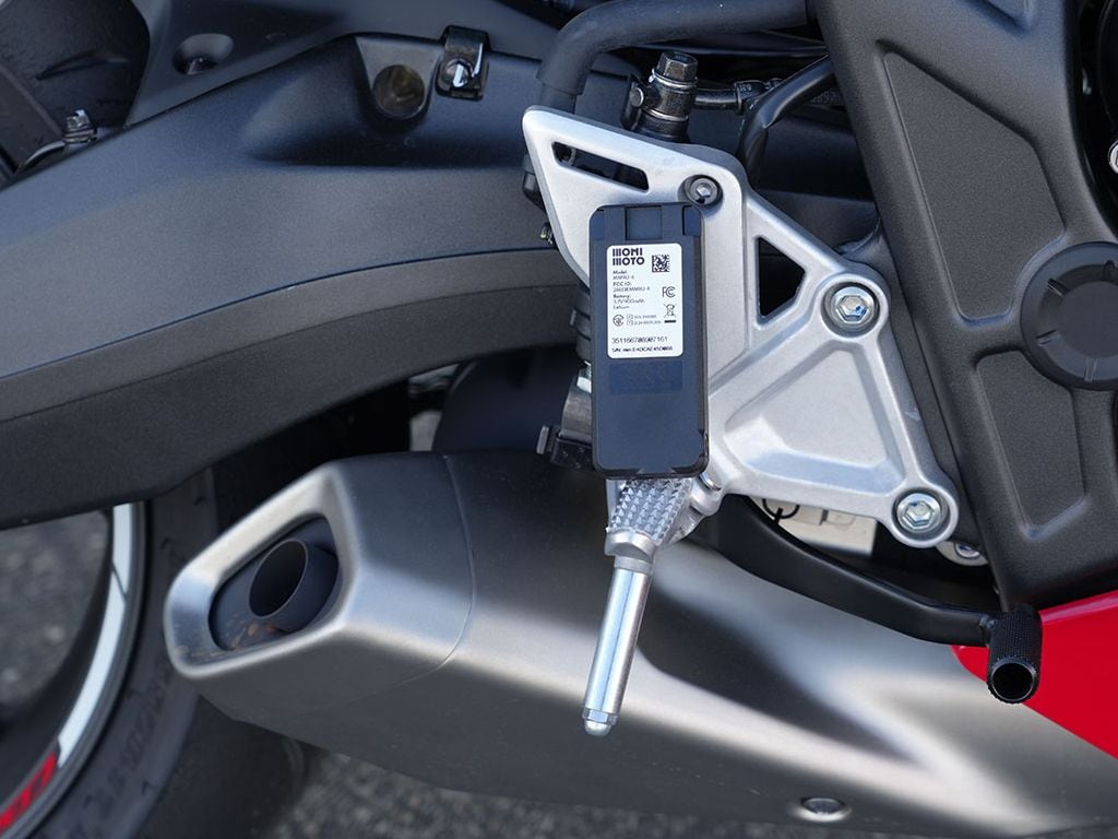 New Screamin' Eagle Nightstick Dual Touring Mufflers | Motorcyclist