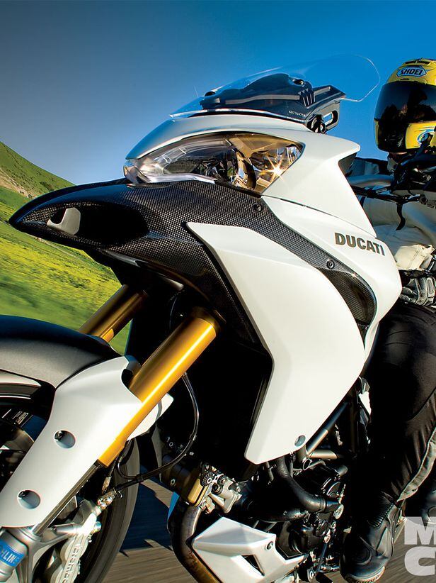 999　Y-3 Mens Y-3 Zx Run Sneakers In Ftwwht/Black/Red | Soletrader