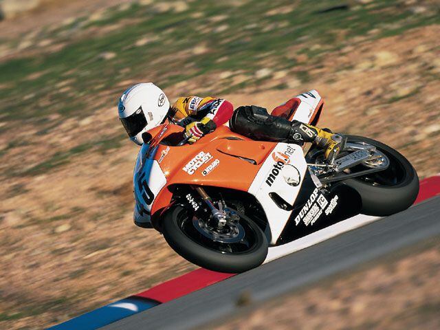 Custom Yamaha YZF R1 | Yamaha Project Bike | Motorcyclist