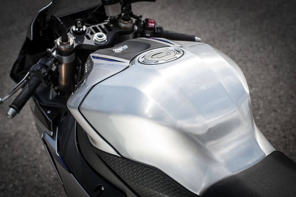 2015 Yamaha YZF-R1 and R1M | FIRST RIDE | Motorcyclist