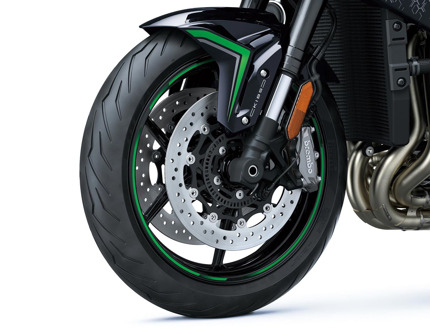 The 320mm discs and Brembo calipers are always a solid combination, and Kawasaki’s KIBS system makes the most of them.