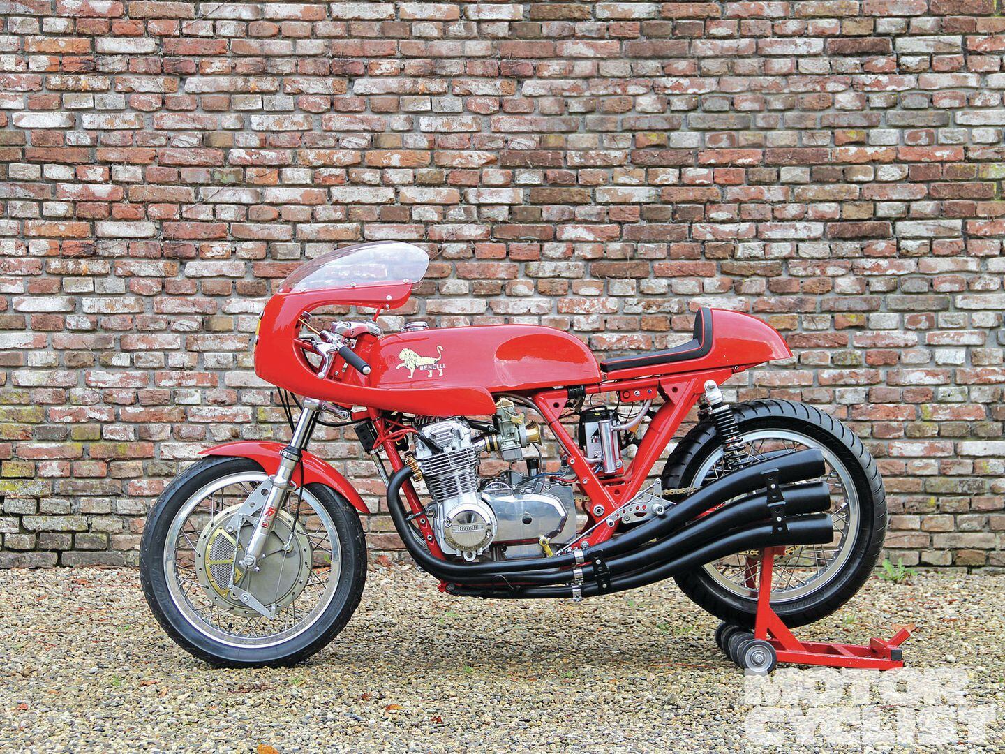 benelli 4 cylinder bikes